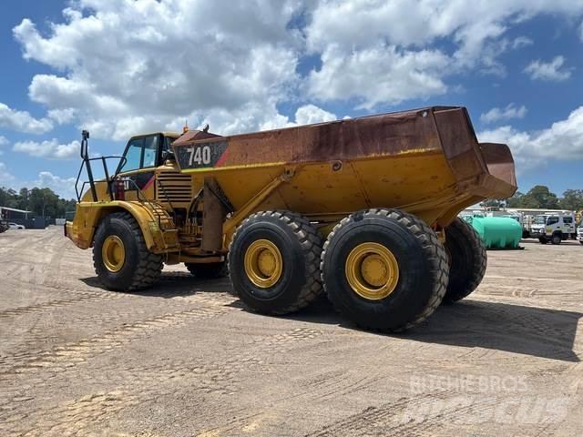 CAT 740 Caminhões articulados
