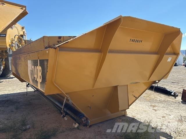 CAT 740B Transportes - Outros
