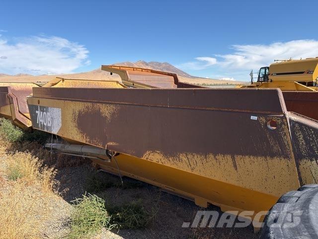 CAT 740B Transportes - Outros
