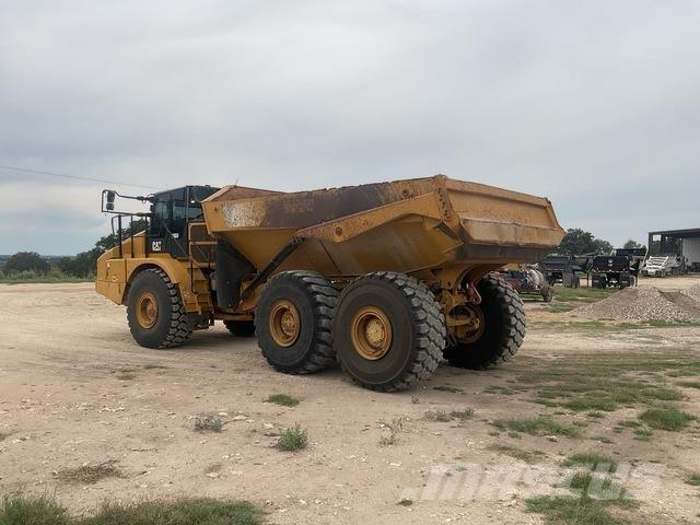 CAT 745 Caminhões articulados
