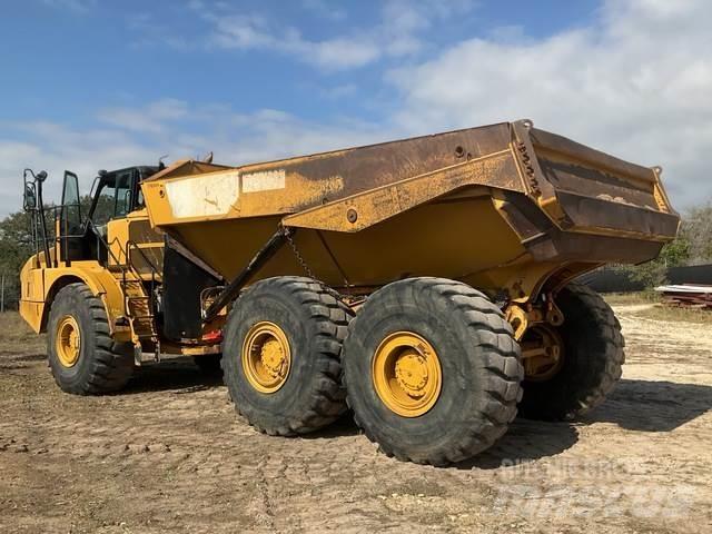 CAT 745C Caminhões articulados
