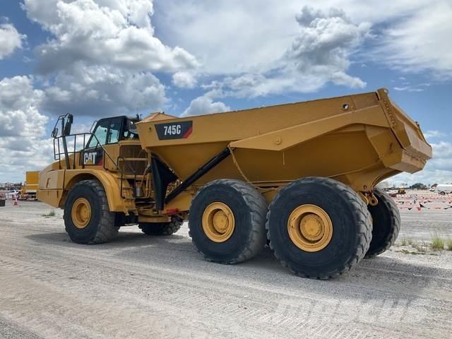 CAT 745C Caminhões articulados