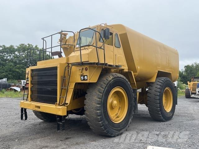 CAT 777B Auto-tanques