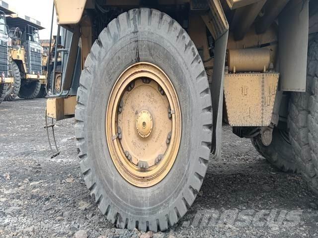 CAT 777E Caminhões articulados