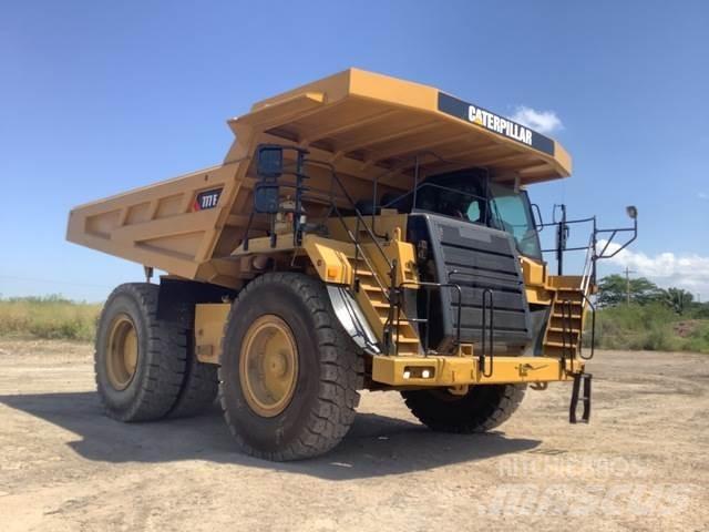CAT 777F Caminhões articulados