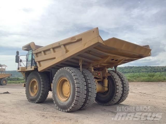 CAT 777F Caminhões articulados