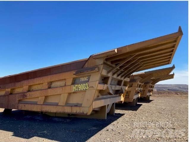 CAT 789C Caixa fechada