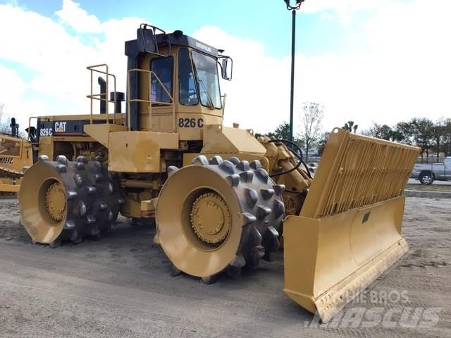 CAT 826C Compactadores para terra