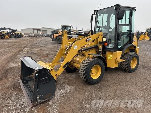 CAT 903D Carregadeiras de rodas