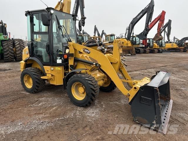 CAT 903D Carregadeiras de rodas