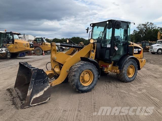 CAT 906M Carregadeiras de rodas