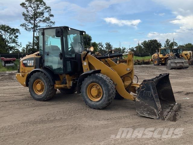 CAT 906M Carregadeiras de rodas