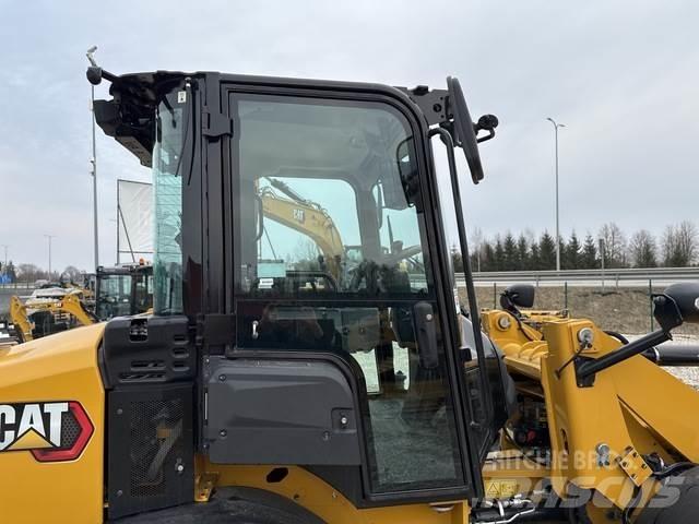 CAT 908 Carregadeiras de rodas