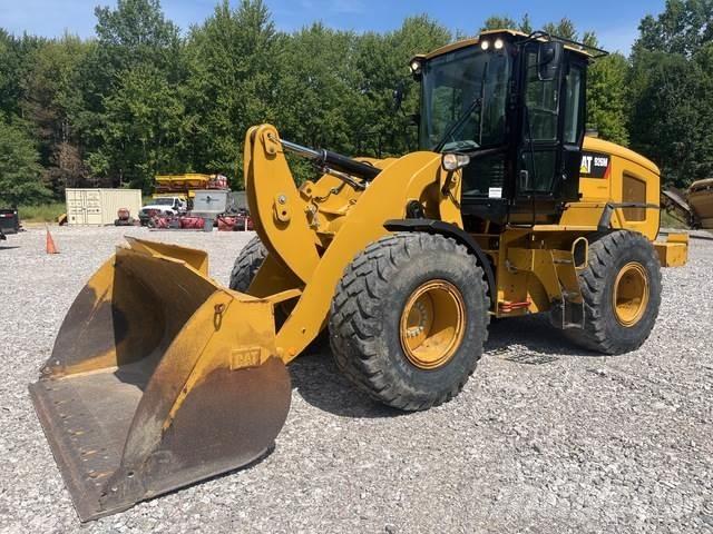 CAT 926M Carregadeiras de rodas