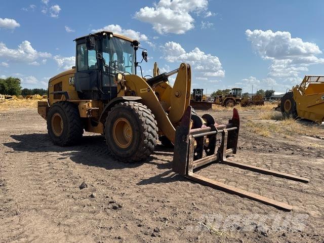 CAT 930M Carregadeiras de rodas