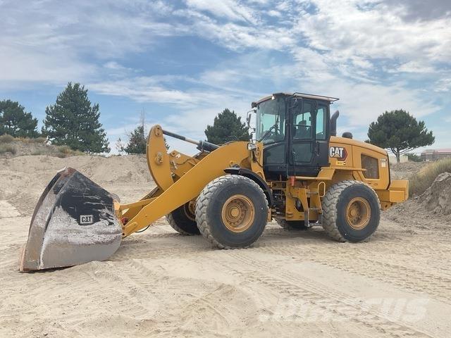 CAT 938M Carregadeiras de rodas