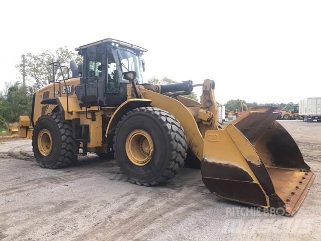 CAT 966 Carregadeiras de rodas