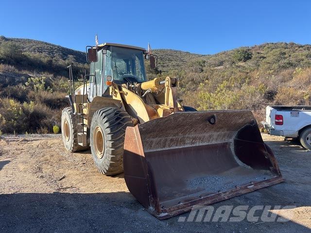 CAT 966G Carregadeiras de rodas