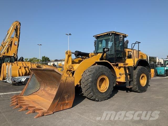 CAT 966M Carregadeiras de rodas