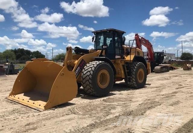 CAT 972 Carregadeiras de rodas