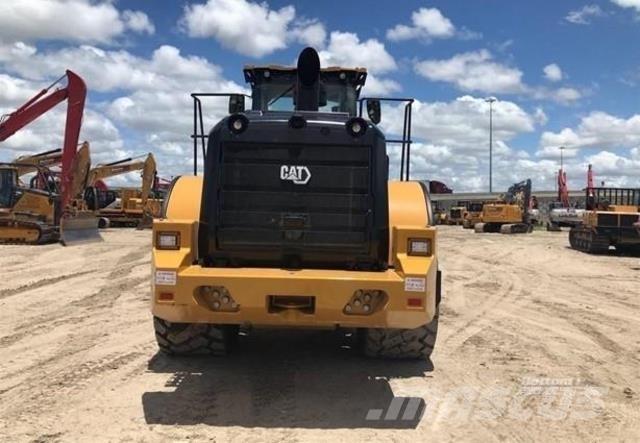 CAT 972 Carregadeiras de rodas