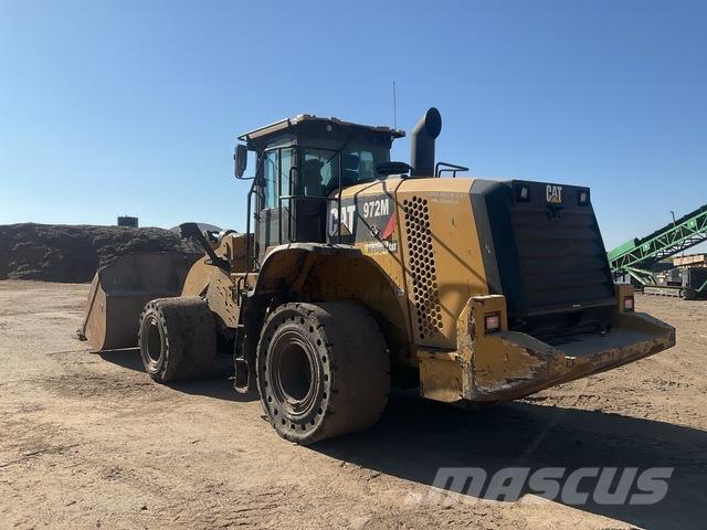 CAT 972M Carregadeiras de rodas