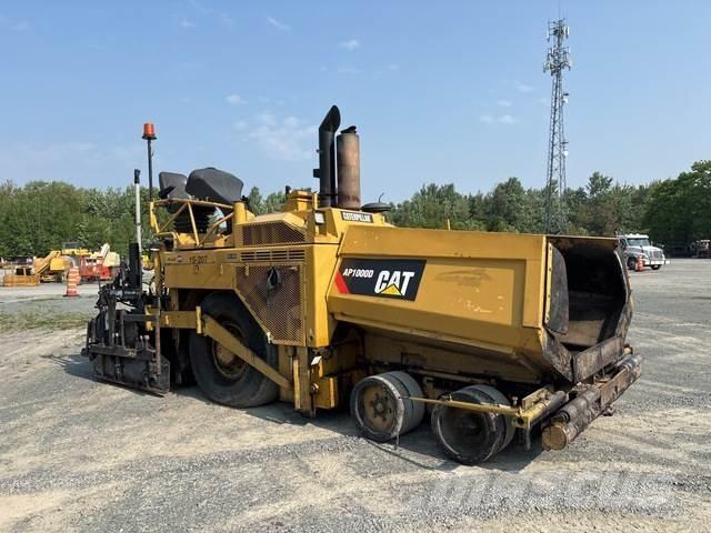 CAT AP-1000D Espalhadoras de asfalto