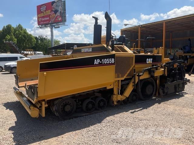CAT AP-1055B Espalhadoras de asfalto