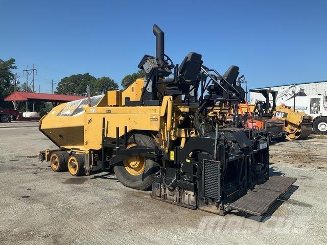 CAT AP-600D Espalhadoras de asfalto