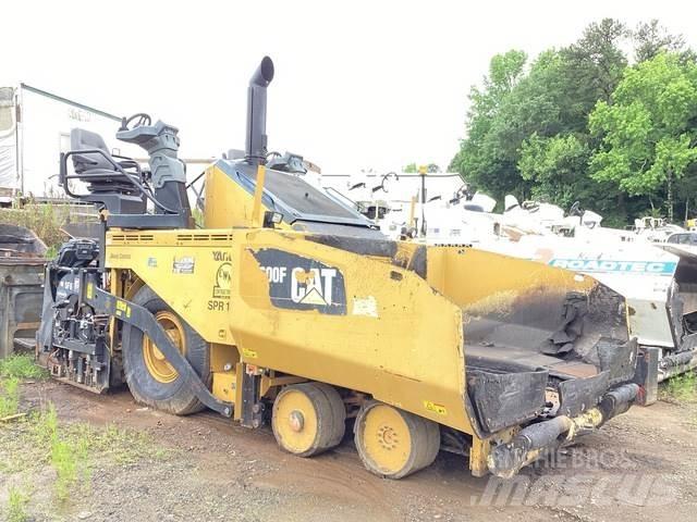 CAT AP600F Espalhadoras de asfalto
