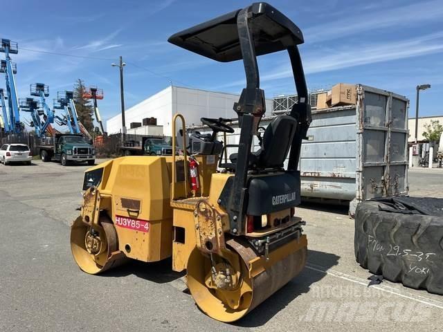 CAT CB24 Cilindros Compactadores tandem