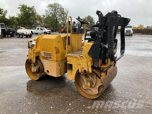 CAT CB24 Cilindros Compactadores tandem