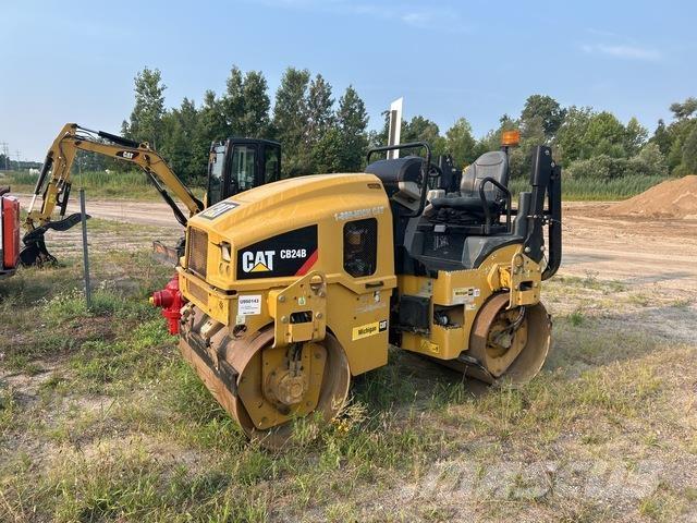 CAT CB24B Cilindros Compactadores tandem