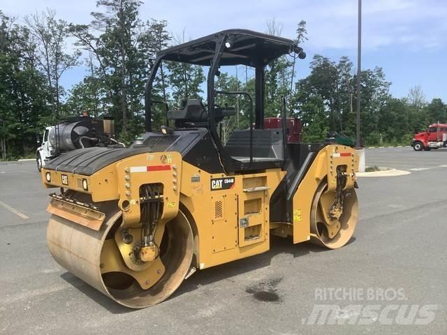 CAT CB44B Cilindros Compactadores tandem