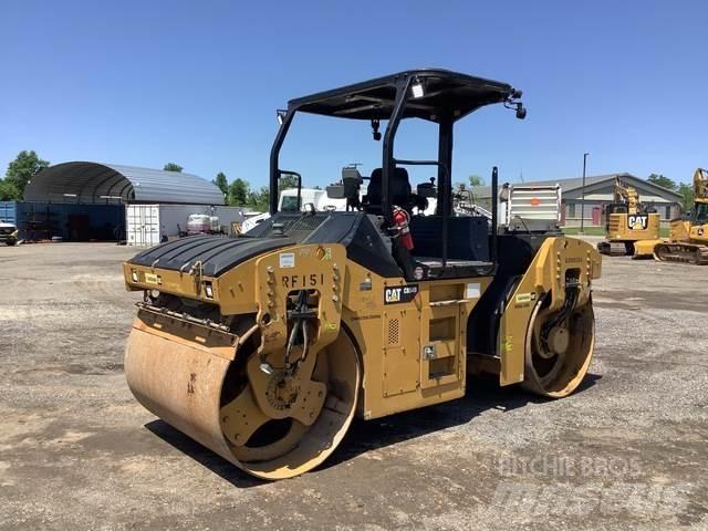 CAT CB54B Cilindros Compactadores tandem