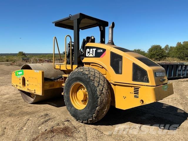 CAT CS74 Cilindros Compactadores monocilíndricos