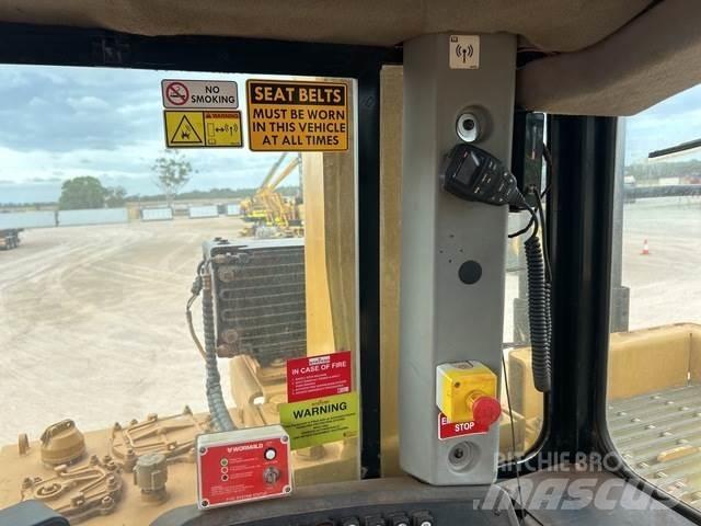 CAT D10T Dozers - Tratores rastos
