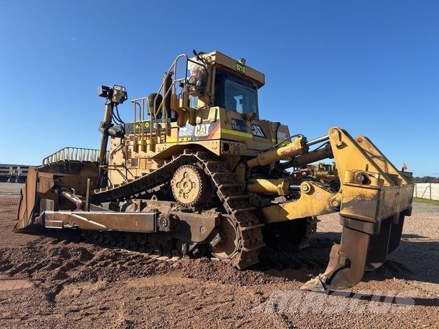 CAT D10T Dozers - Tratores rastos