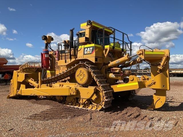 CAT D10T Dozers - Tratores rastos