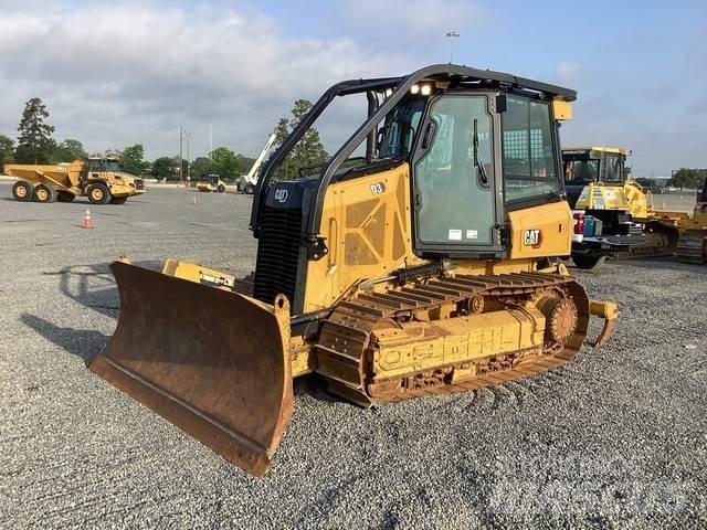 CAT D3 Dozers - Tratores rastos