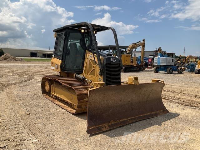 CAT D3 Dozers - Tratores rastos