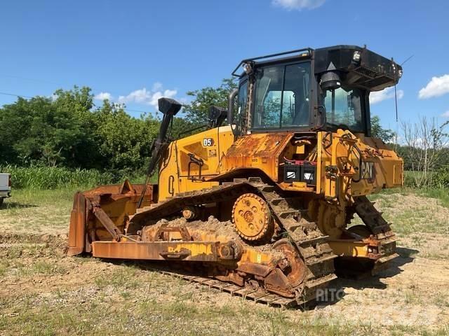 CAT D5 Dozers - Tratores rastos