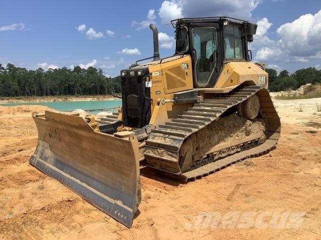 CAT D5 LGP Dozers - Tratores rastos