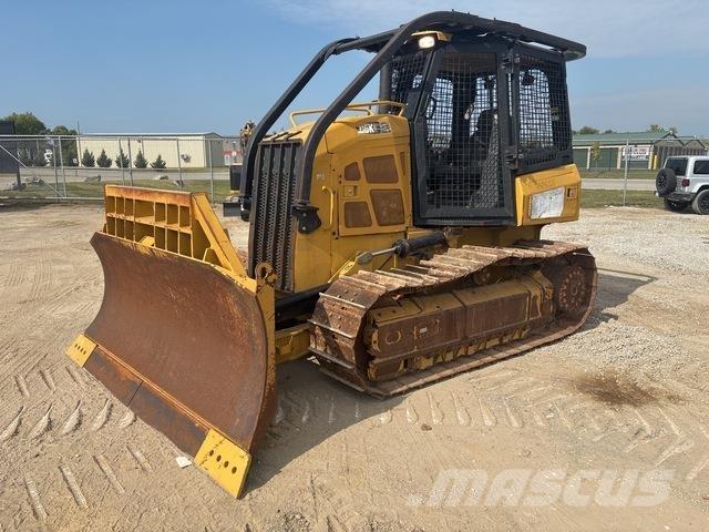 CAT D5K2 XL Dozers - Tratores rastos