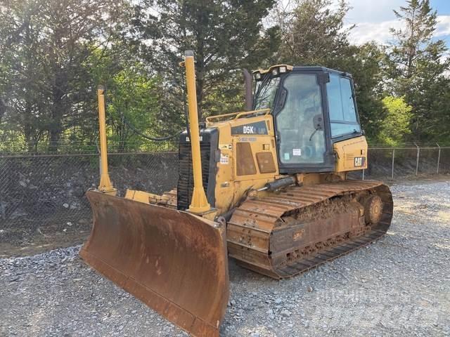 CAT D5K2LGP Dozers - Tratores rastos