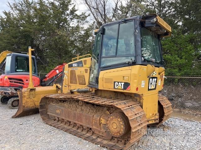 CAT D5K2LGP Dozers - Tratores rastos