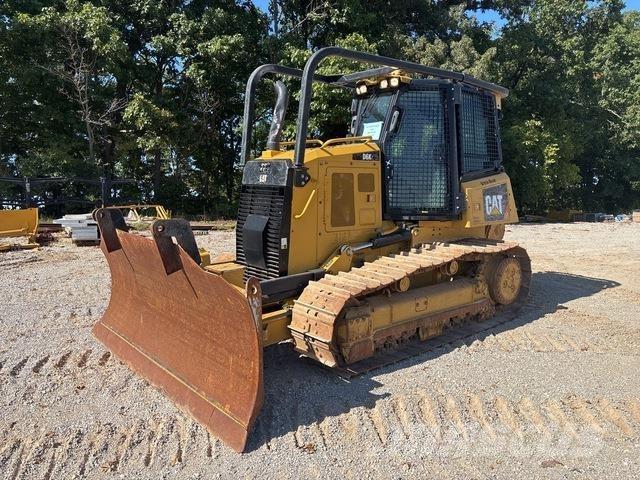 CAT D6K2 XL Dozers - Tratores rastos