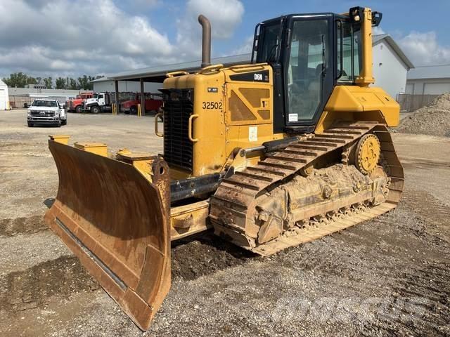 CAT D6N XL Dozers - Tratores rastos
