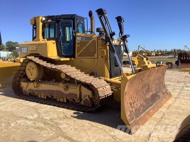 CAT D6T XW Dozers - Tratores rastos