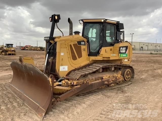 CAT D7E Dozers - Tratores rastos